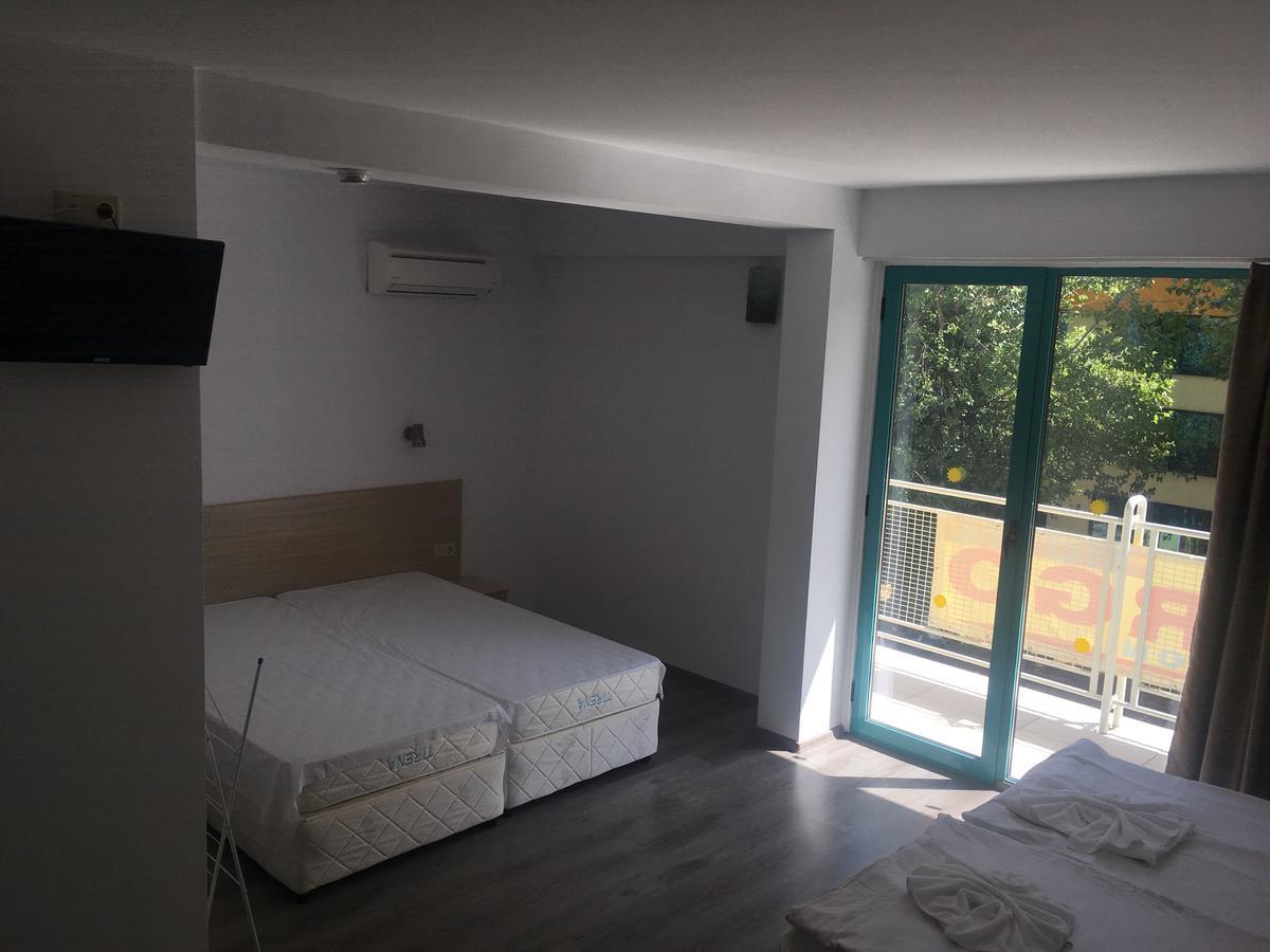 Hotel Largo Slantchev Briag Extérieur photo
