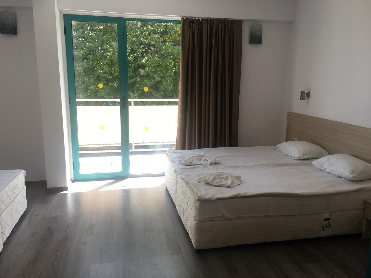 Hotel Largo Slantchev Briag Extérieur photo